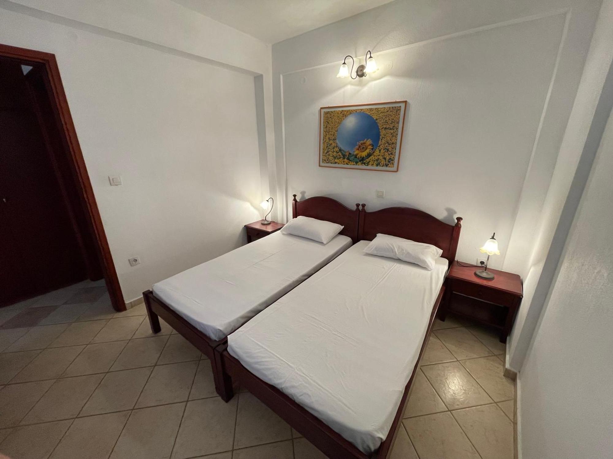 Galazia Akti Seaside Apartments Nikiti  Room photo